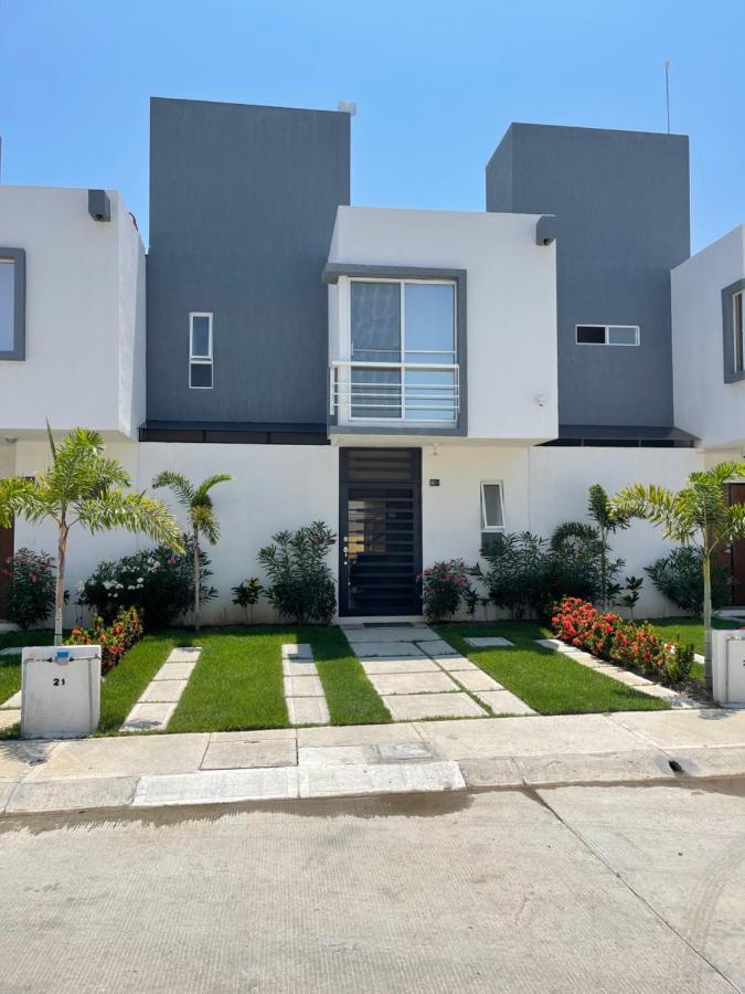 Casa Comoda Con Piscina Naranjo Eksteriør billede