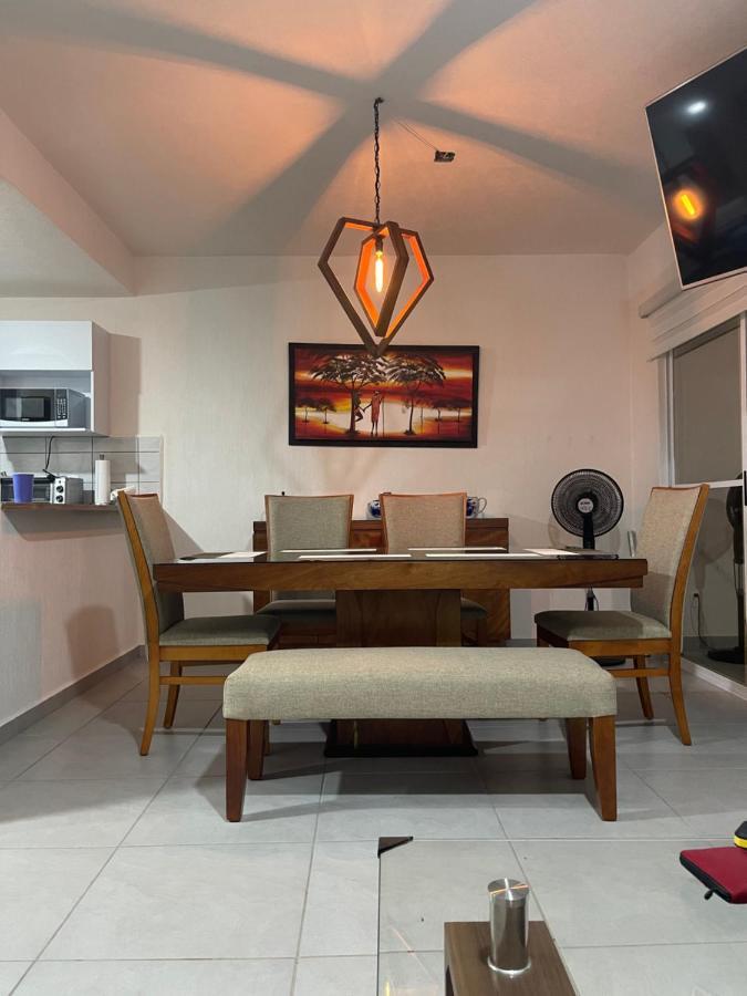 Casa Comoda Con Piscina Naranjo Eksteriør billede